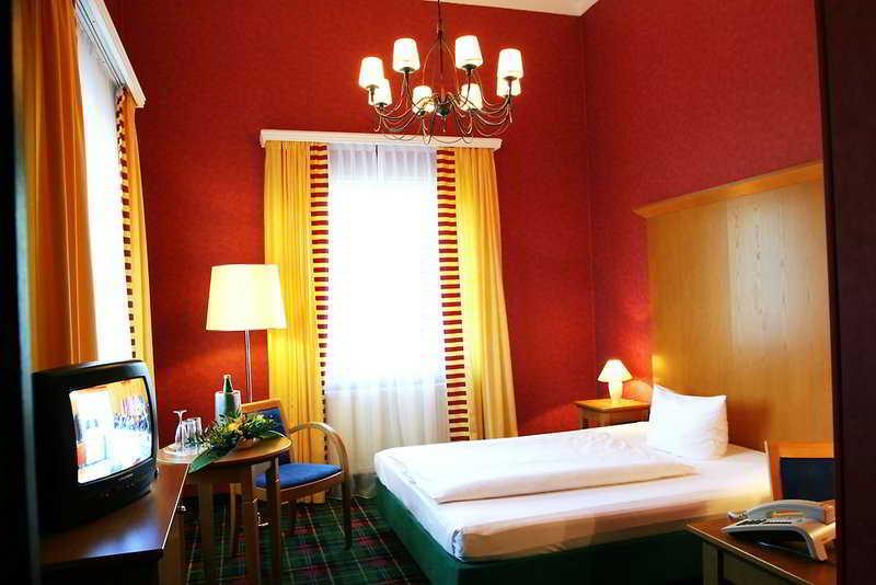 Gruenau Hotel Berlim Quarto foto