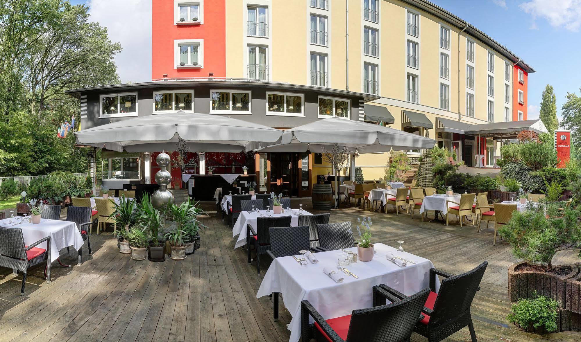 Gruenau Hotel Berlim Exterior foto